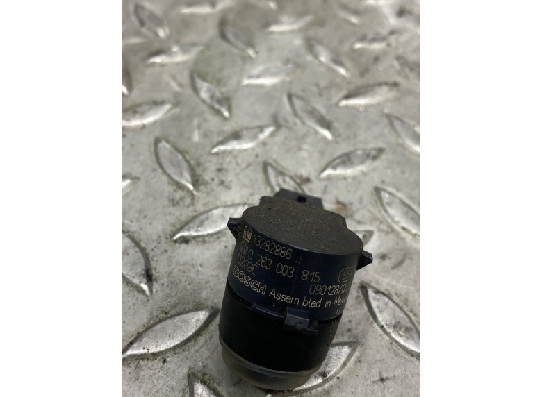 Датчик парктроника к Opel Insignia, 2009г.