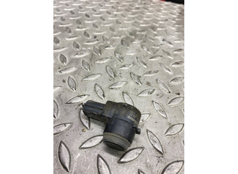 Датчик парктроника к Opel Insignia, 2009г.