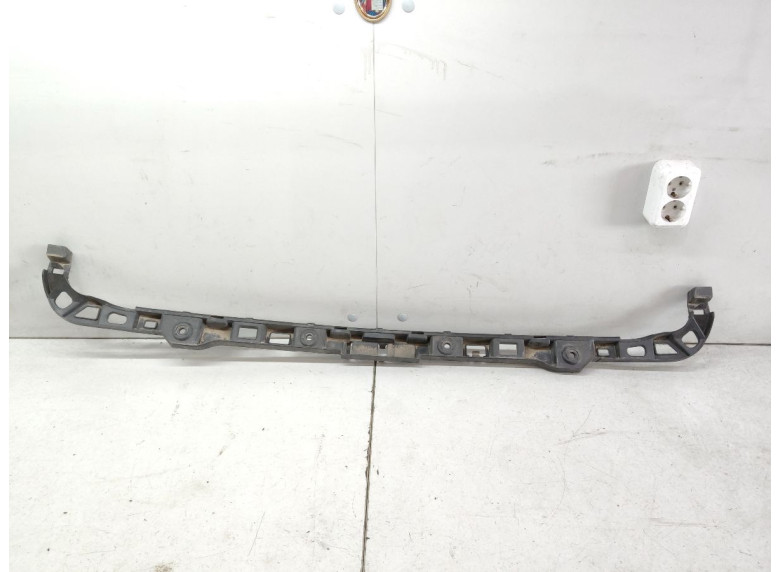 Кронштейн крепления бампера заднего к Volkswagen Golf, 2011г.