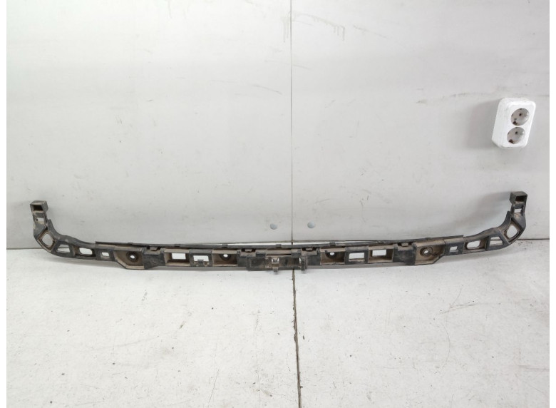 Кронштейн крепления бампера заднего к Volkswagen Golf, 2011г.