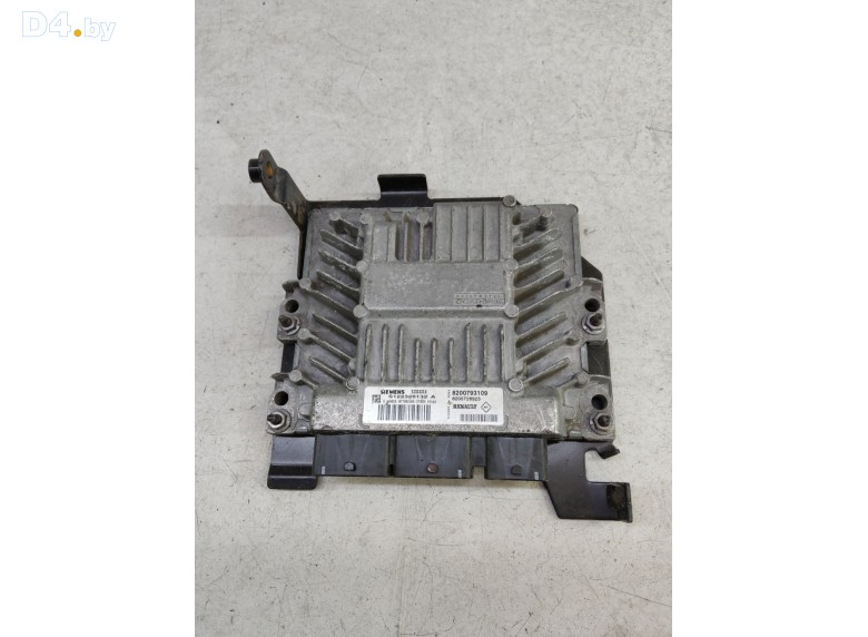 Блок управления двигателем к Renault Laguna undefined г.
