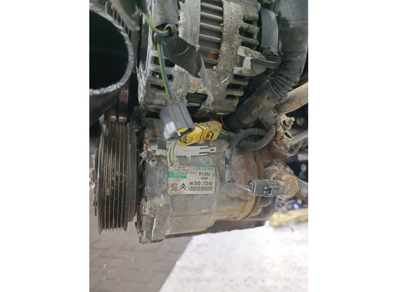 Компрессор кондиционера к Peugeot 607