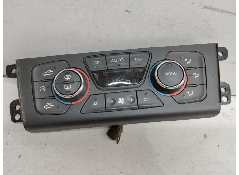 Блок управления печки/климат-контроля к Renault Latitude, 2010г.