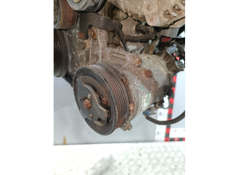 Компрессор кондиционера к Opel Insignia, 2010г.