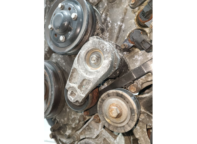 Натяжитель ремня генератора к Opel Insignia, 2010г.