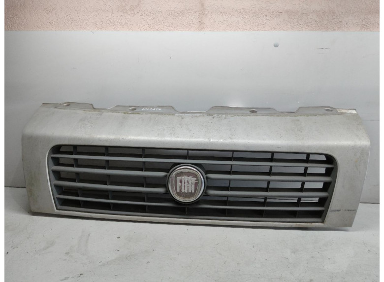 Решетка радиатора к Fiat Ducato, 2008г.