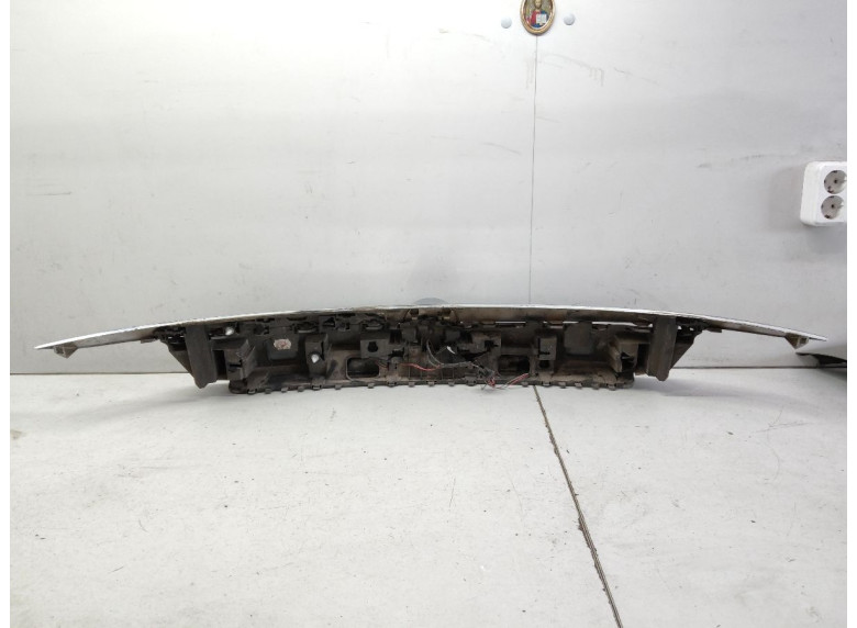 Накладка подсветки номера к Opel Insignia, 2010г.