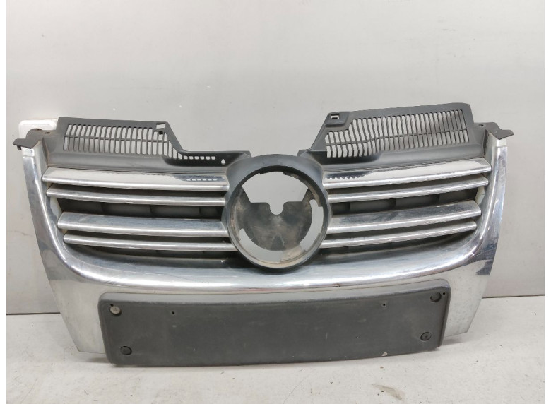 Решетка радиатора к Volkswagen Golf, 2007г.