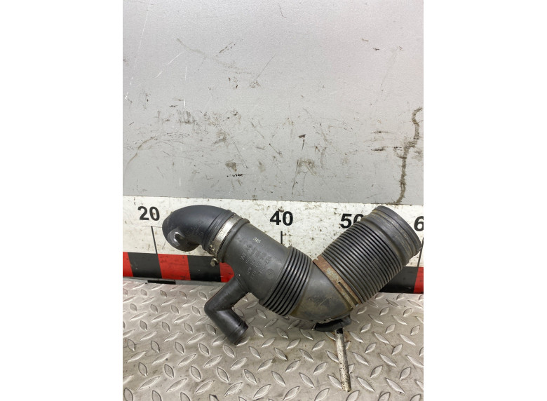 Патрубок воздушного фильтра к Volkswagen Polo, 2011г.