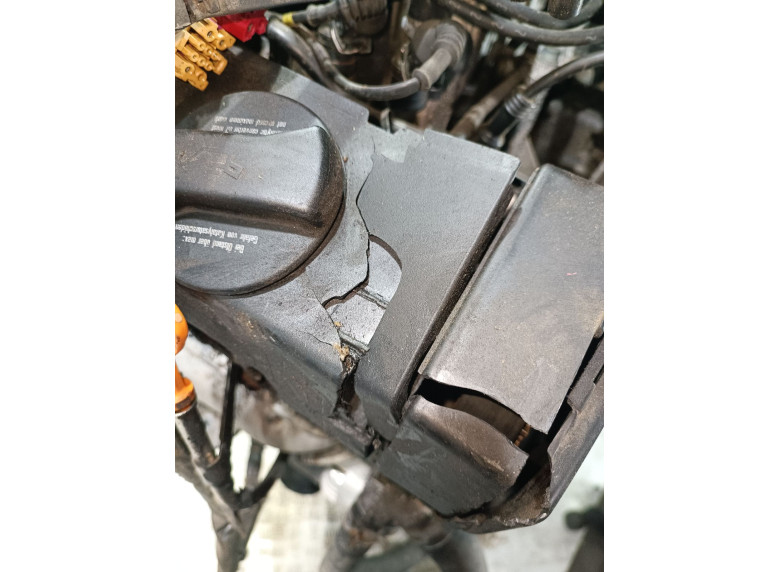 Двигатель к Audi A4, 1997г.