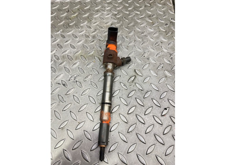 Форсунка к Volkswagen Caddy