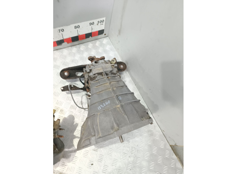 КПП механическая (МКПП) к Mercedes E W123, 1984г.