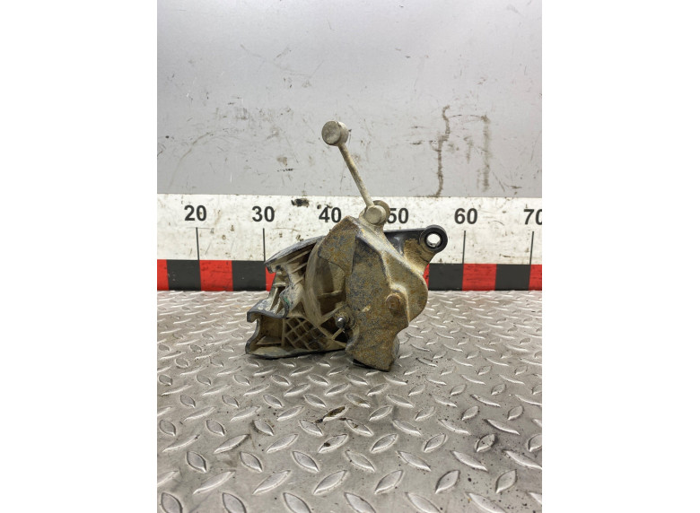 Кронштейн КПП к Citroen Berlingo, 2010г.