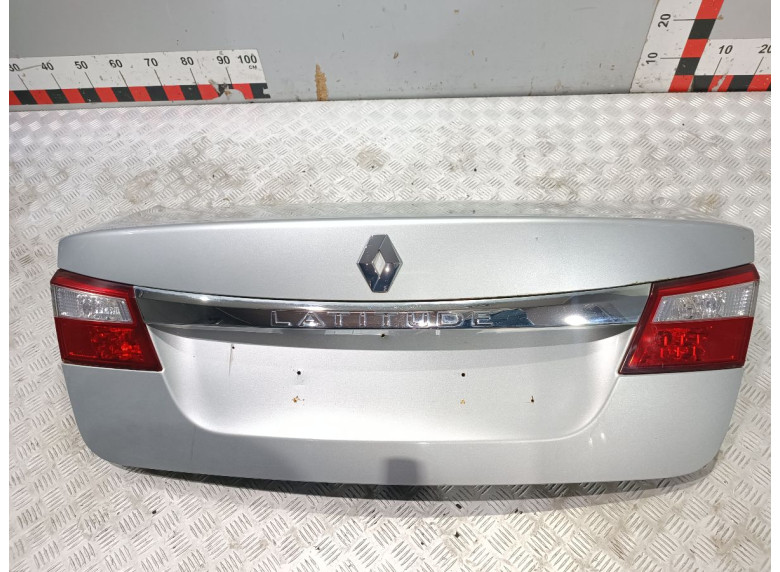 Крышка багажника (дверь 3-5) к Renault Latitude, 2012г.