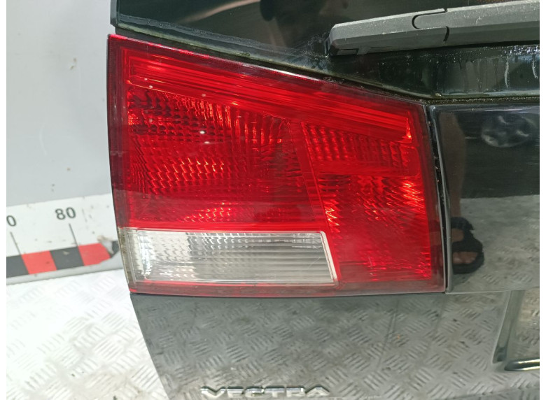 Фонарь крышки багажника левый к Opel Vectra, 2006г.