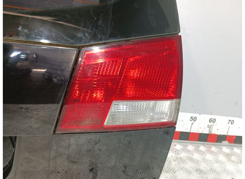 Фонарь крышки багажника правый к Opel Vectra, 2006г.