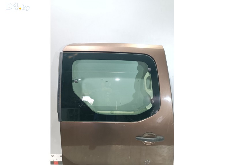 Стекло двери сдвижной к Peugeot Partner undefined г.