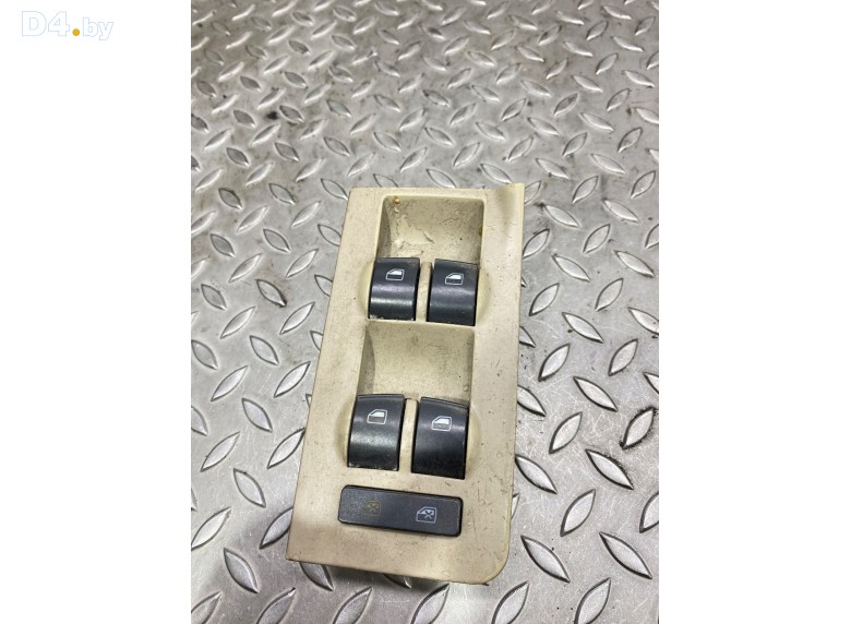 Блок управления стеклоподъемниками к Audi A6 undefined г.