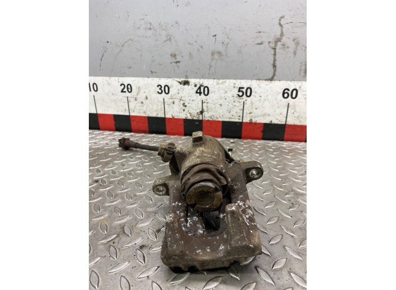 Суппорт задний правый к Суппорт задний правый к Audi A4 undefined г. A4