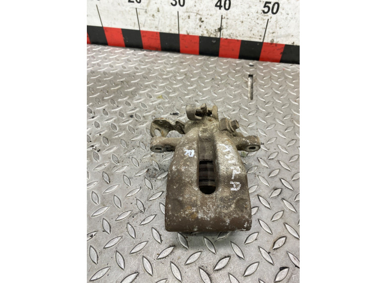 Суппорт задний правый к Opel Astra, 2006г.