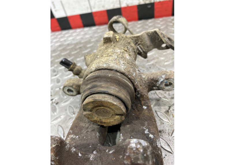 Суппорт задний правый к Opel Astra, 2006г.