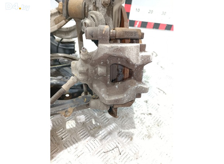 Суппорт задний правый к Mercedes CW204 undefined г.