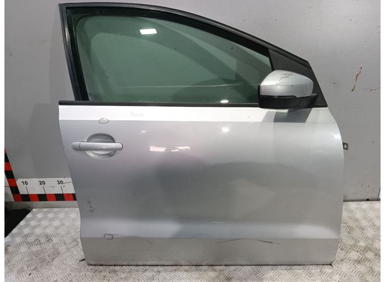 Замок двери передней правой к Volkswagen Polo, 2011г.