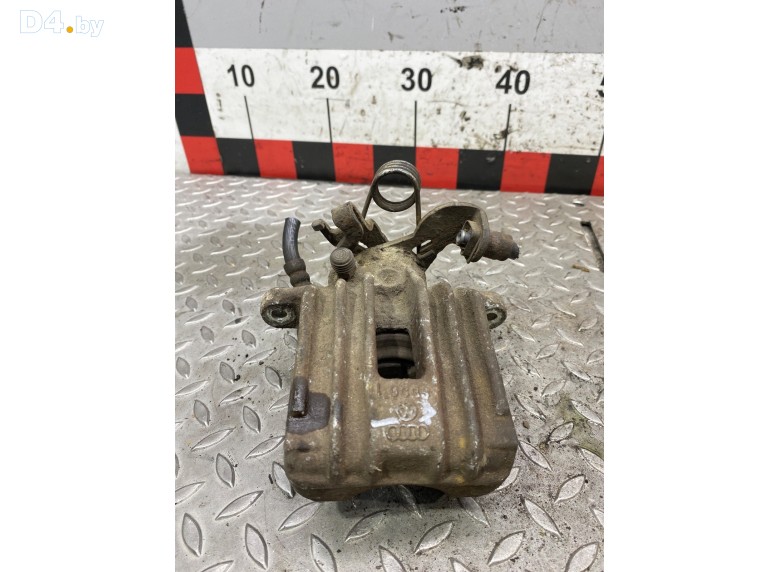 Суппорт задний левый к Audi A4 undefined г.