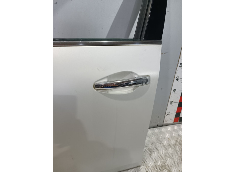 Дверь передняя левая к Peugeot 208, 2016г.