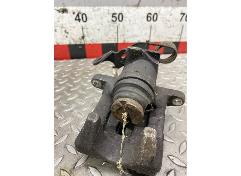 Суппорт задний правый к Суппорт задний правый к Audi A6 undefined г. A6