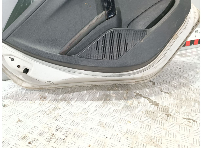 Дверь задняя левая к Peugeot 208, 2016г.