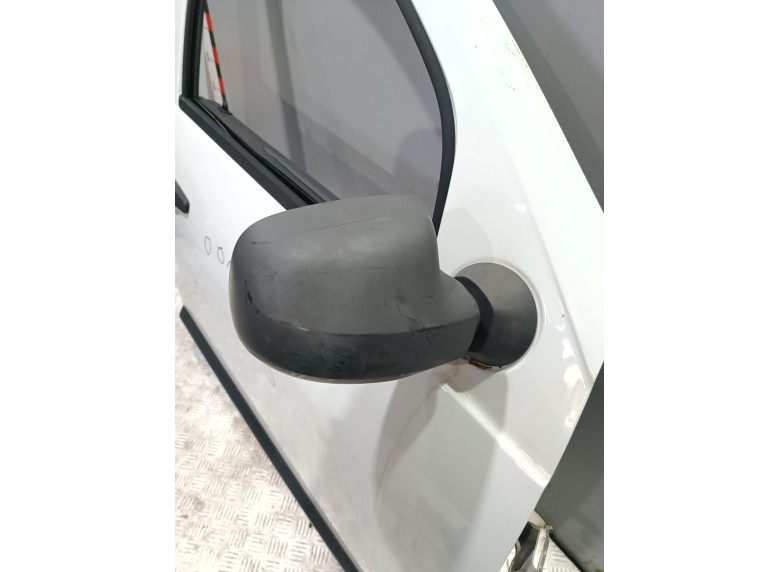 Зеркало наружное правое к Dacia Sandero, 2011г.