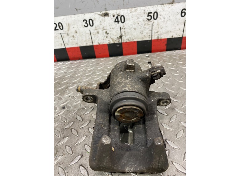 Суппорт задний левый к Суппорт задний левый к Audi A4 undefined г. A4