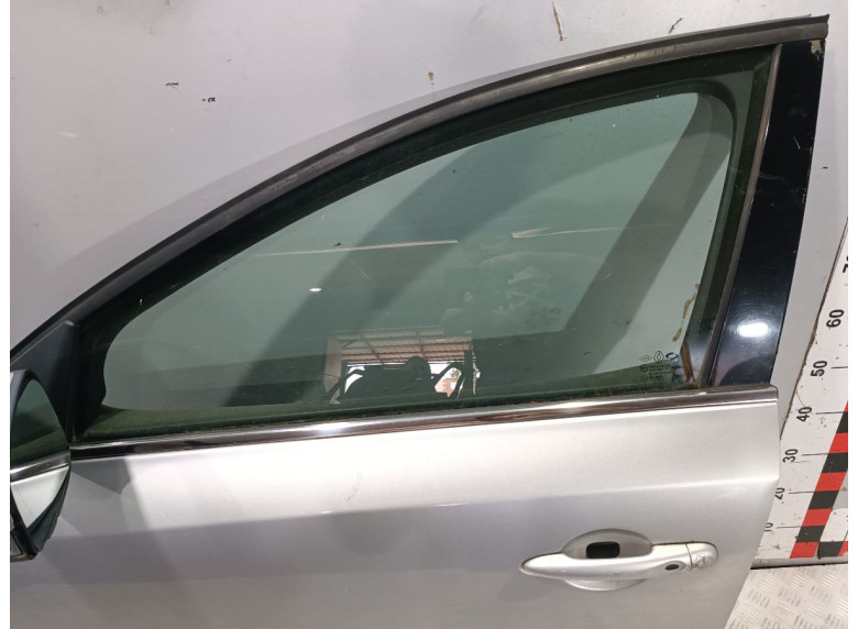 Стекло двери передней левой к Renault Latitude, 2010г.
