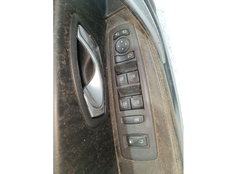 Блок управления стеклоподъемниками к Renault Latitude, 2010г.