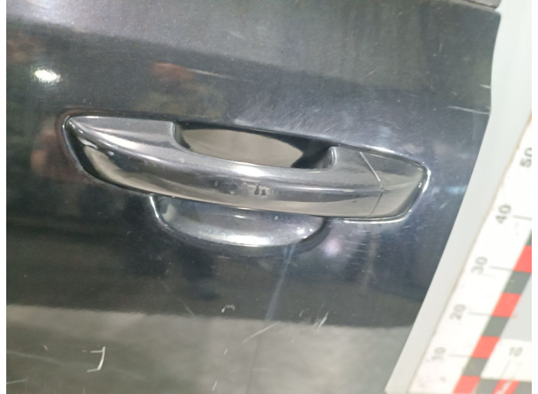 Ручка наружная передняя левая к Volkswagen Golf, 2010г.