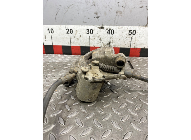 Суппорт задний левый к Opel Vectra, 2004г.