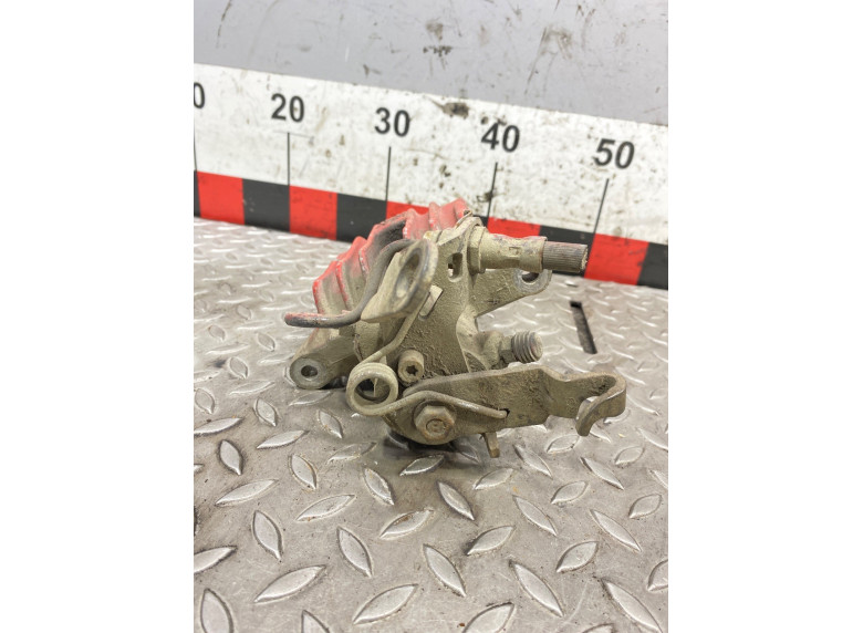 Суппорт задний левый к Volkswagen Golf, 2005г.