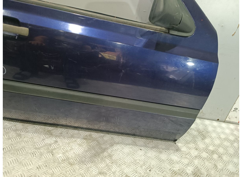 Дверь передняя правая к Volkswagen Golf, 1995г.