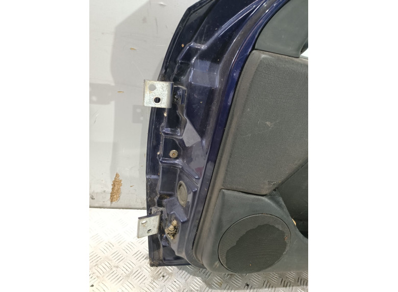 Дверь передняя правая к Volkswagen Golf, 1995г.