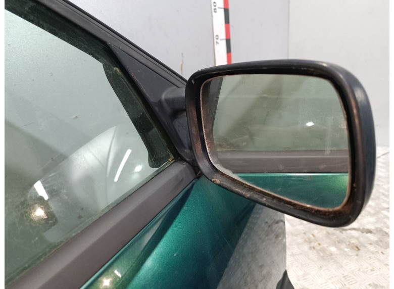 Зеркало наружное правое к Volkswagen Passat, 1996г.