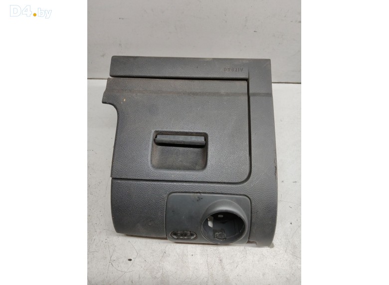 Вещевой ящик центральной консоли к Volkswagen Golf undefined г.