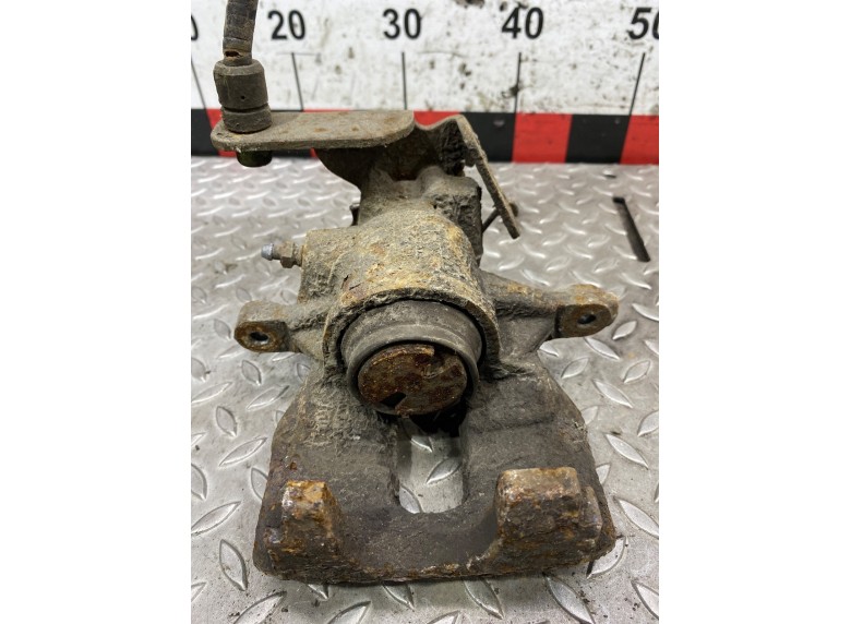 Суппорт задний правый к Суппорт задний правый к Ford Transit undefined г. Transit