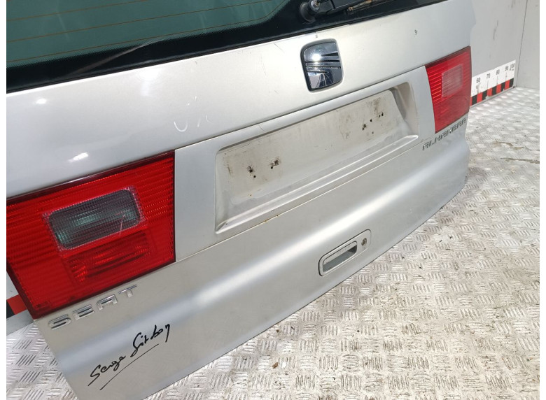Крышка багажника (дверь 3-5) к Seat Alhambra, 2002г.