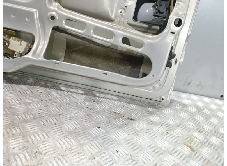 Крышка багажника (дверь 3-5) к Seat Alhambra, 2002г.