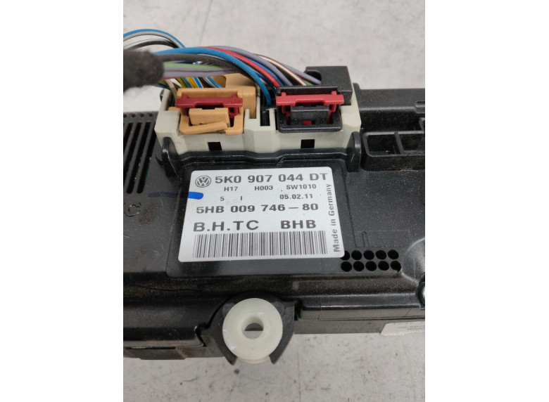 Блок управления печки/климат-контроля к Volkswagen Golf, 2011г.