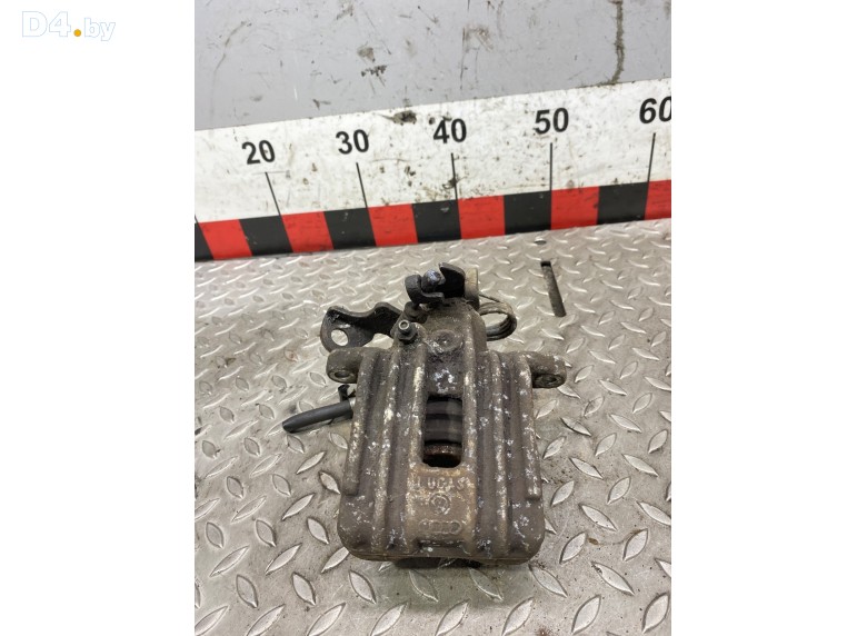 Суппорт задний левый к Audi A6 undefined г.