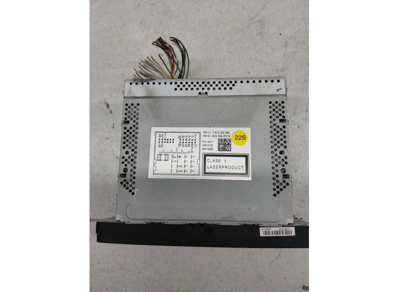 Магнитола к Volkswagen Golf, 2011г.