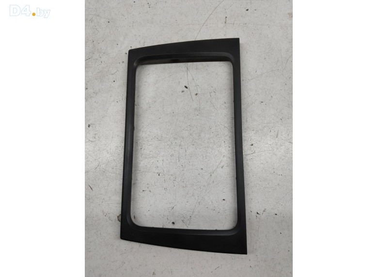 Рамка под магнитолу к Volkswagen Golf undefined г.