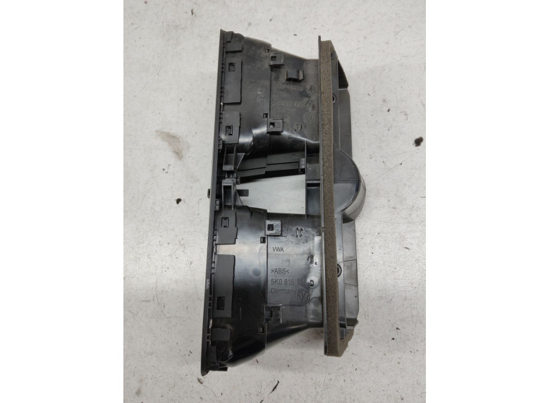 Дефлектор обдува салона к Volkswagen Golf, 2011г.